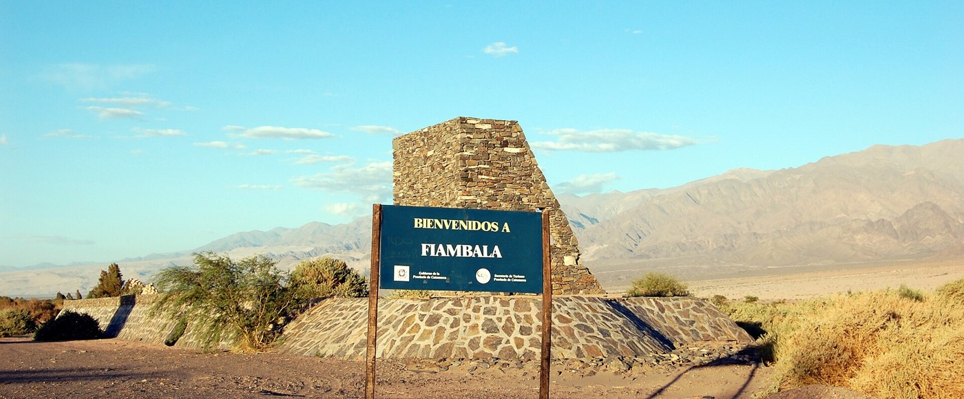 Entrance sign for Fiambalá
