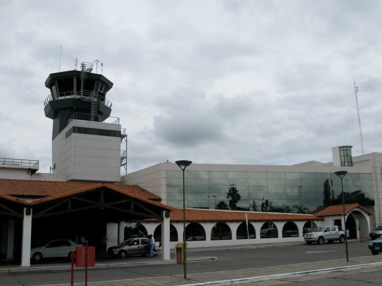 Martín Miguel de Güemes International Airport, Salta