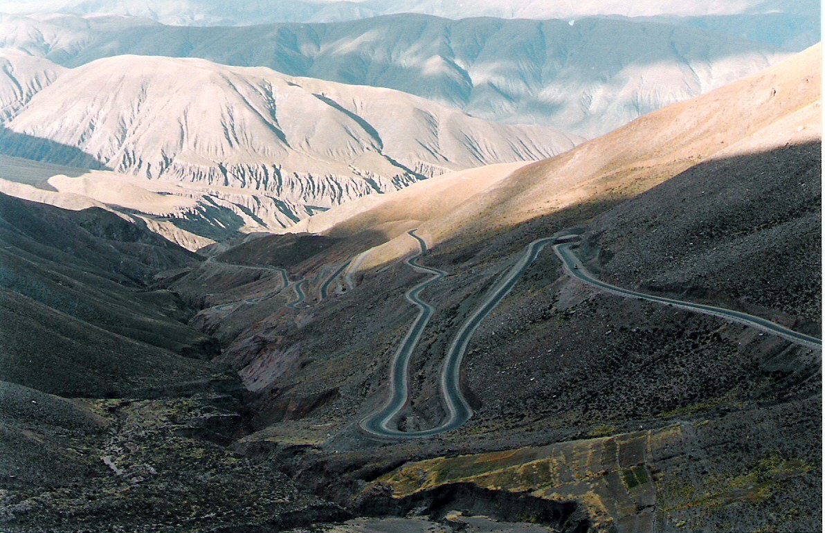 Bends of the Cuesta de Lipán